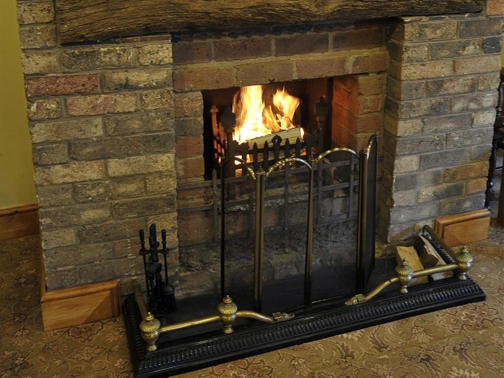 The George Hotel Bridgnorth Bagian luar foto